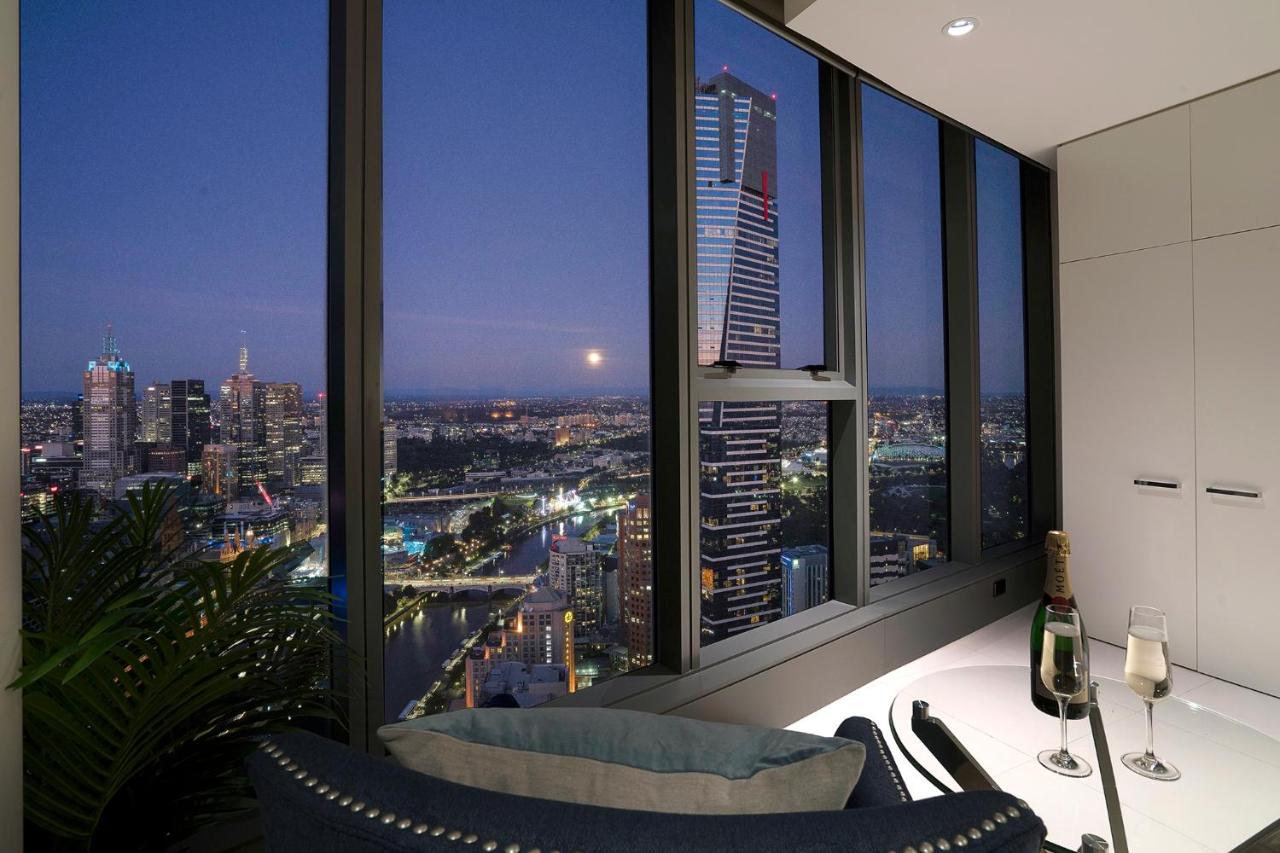 Platinum Apartments at Freshwater Place in Southbank